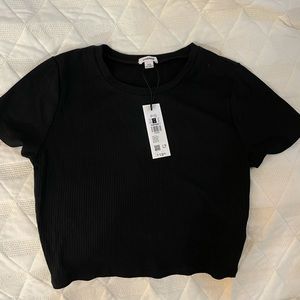 Garage rib cropped top